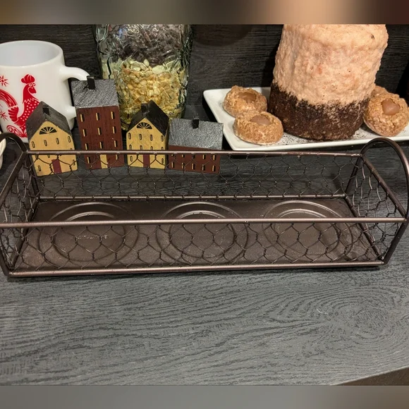 PartyLite Brown Metal Milk Bottle Tea Light Holder - Picture 3 of 11